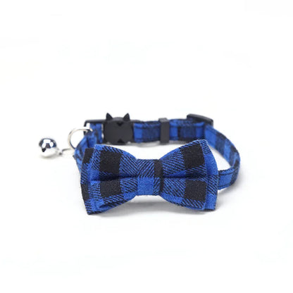 Pet Breakaway Cat Collar with Bow Tie & Bell – Cute Plaid Christmas Red Adjustable Collar for Cats