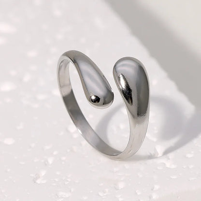 Retro Water Drop Ring – Adjustable Stainless Steel Punk Gothic Jewelry for Women