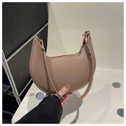 Women’s Moon-Shaped Shoulder Bag – Luxury High-End Baseball Style Elegant Crossbody Handbag Fashionable Lady Purse
