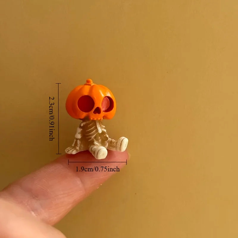4-Piece Halloween Mini Figurines Set - Spooky Resin Pumpkin, Ghost & Skull Decor for Home & Garden