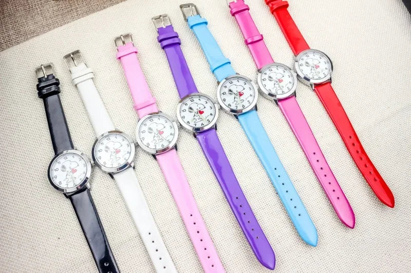Cute Snoopy Kids Quartz Watch — Kawaii Anime Wristwatch with Colorful Luminous Hands, Fashionable Gift for Boys
