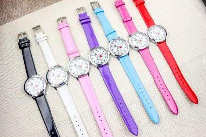 Cute Snoopy Kids Quartz Watch — Kawaii Anime Wristwatch with Colorful Luminous Hands, Fashionable Gift for Boys