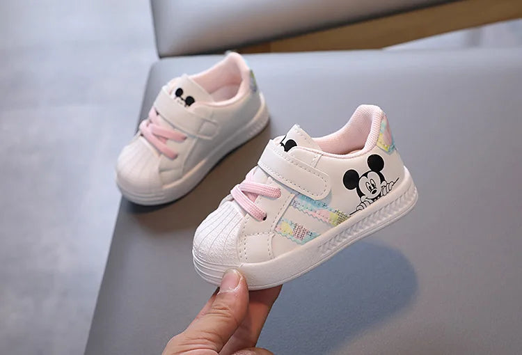 Children’s Casual Sports Shoes — Boys & Girls Soft-Soled Small White Shoes, Fashionable & Comfortable Sneakers
