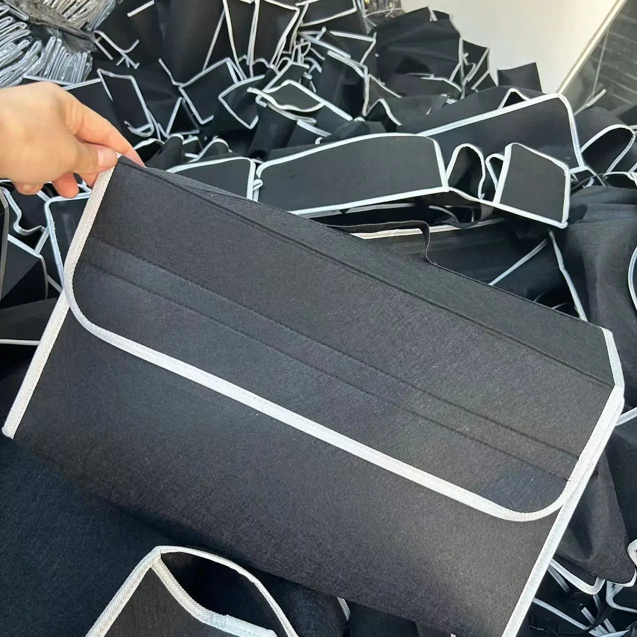 Anti-Slip Compartment Boot Storage Organizer – Soft Felt Car Trunk Organizer & Tool Storage Box, Car Accessories