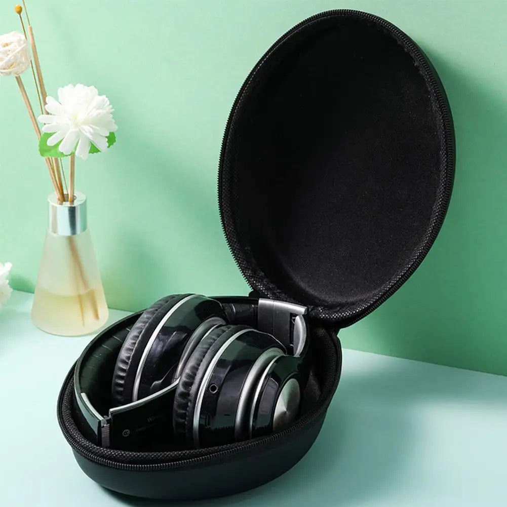 Shockproof Black Headphone Carrying Case – Portable Travel Pouch for Earphones & Headsets