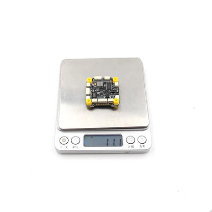 SpeedyBee F7 V3 50A Stack — F722 Flight Controller + BL32 50A 4-in-1 ESC with Blackbox for FPV Drone
