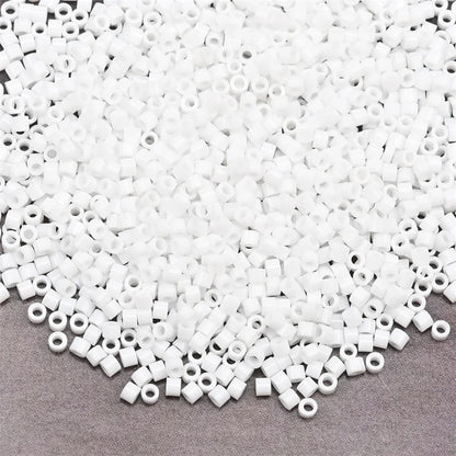 1000Pcs 1.6x1.3mm Japan Glass Seed Beads 11/0 – Cylindrical Loose Beads for DIY Statement Jewelry Making (5g Pack)