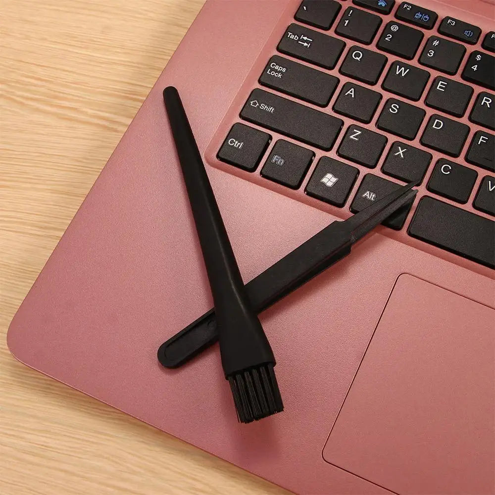 6-in-1 Electronics Cleaning Kit - Portable Anti-Static Keyboard Brush & Temperature Resistant Handle for Phone & Laptop