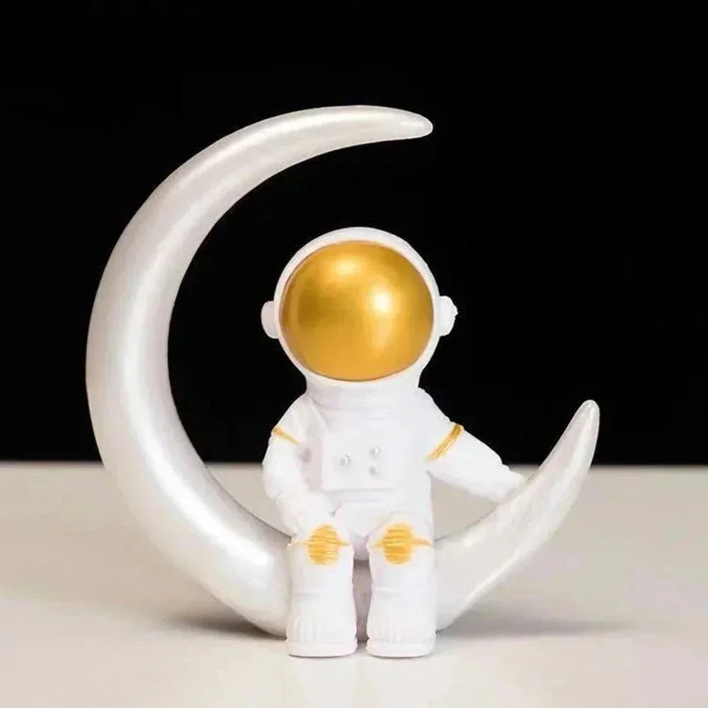 3/4pcs Astronaut Figurine Set - Spaceman Sculpture and Educational Toy - Perfect for Desktop Decor and Kids' Gift