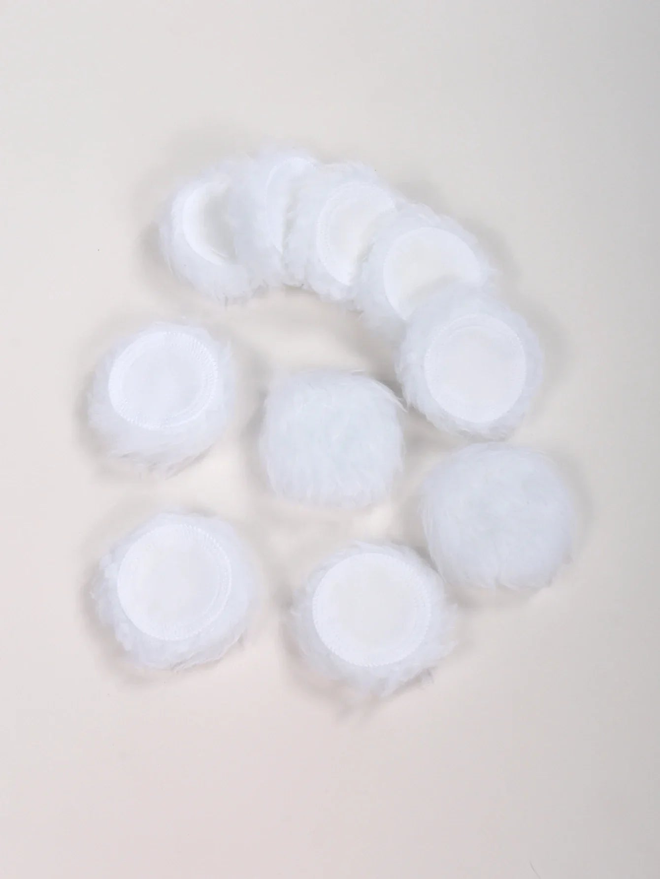 2/5/10/20PCS White Round Powder Puffs – Portable High-Grade Makeup Applicators for Base & Setting