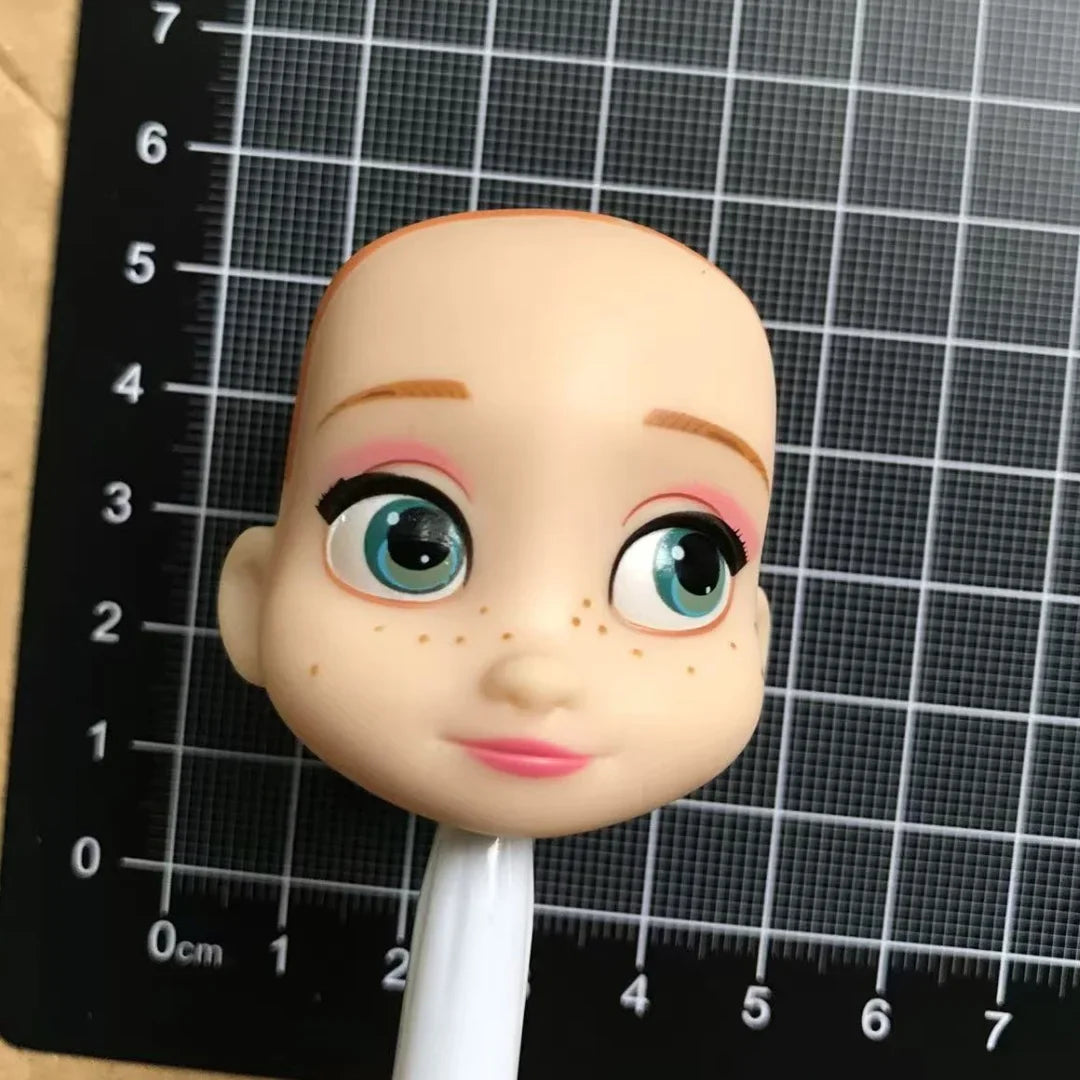 DISNEY Doll Heads – Bald Red Hair King, Queen & Alice with Makeup for DIY Dressing & Accessories