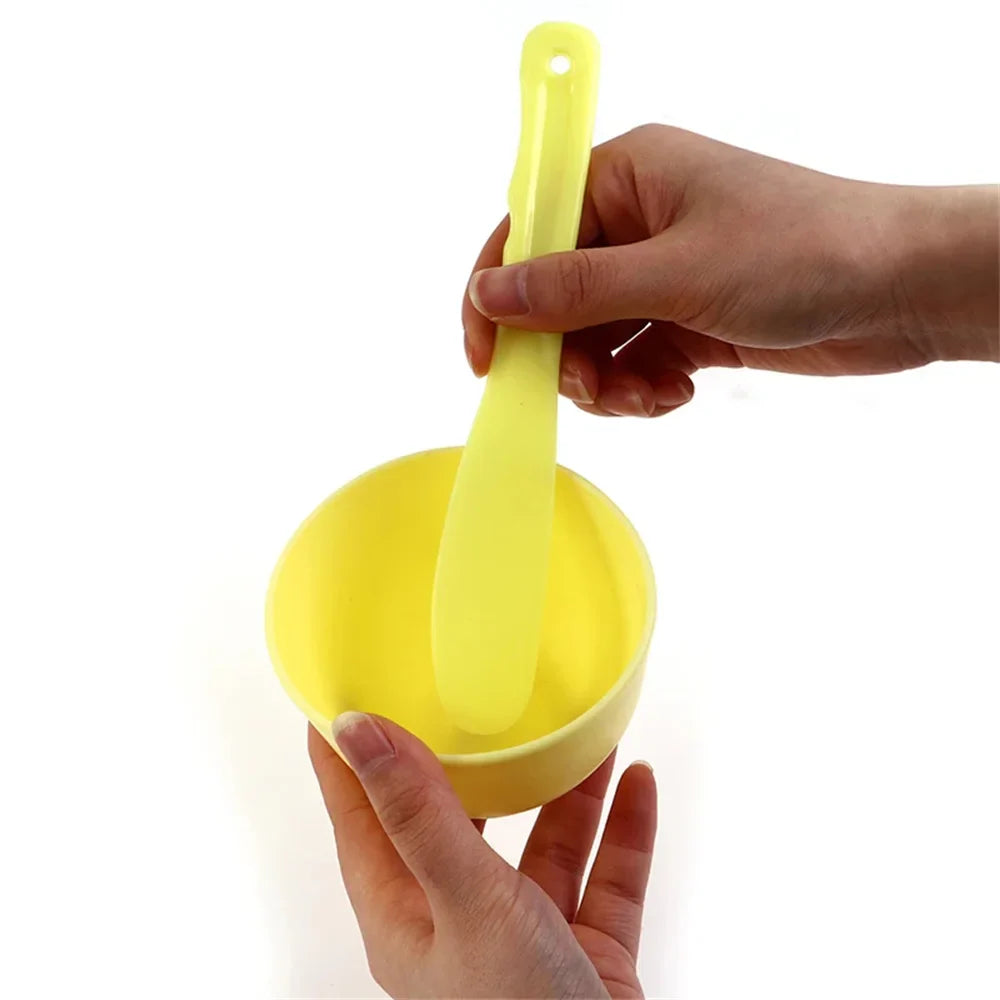 2PCS Non-Toxic Silicone Mask Mud & Essential Oil Bowls – Durable, Portable Face Skin Care Tools for Makeup & Clean Use