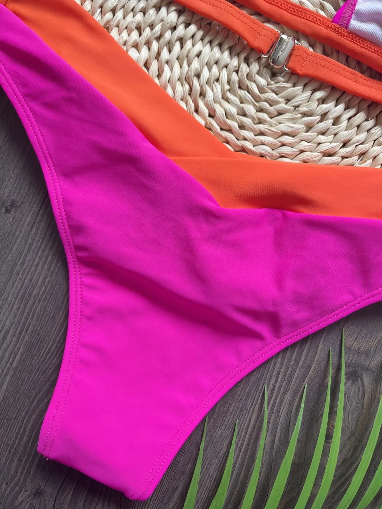 RUOTONSEPT Sexy Two-Piece Bikini Set – Women's Solid Splicing Triangle Thong Swimwear Bathing Suit