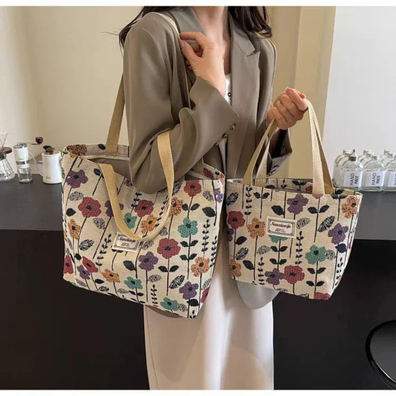 Large Capacity Women’s Single Shoulder Bag – Ins Style Canvas Tote for Class, Work, and Commuting