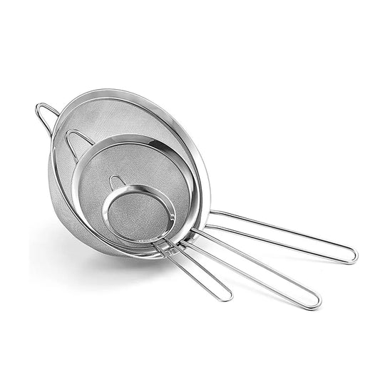 Stainless Steel Fine Mesh Flour Sifter with Handle: Baking Accessories for Precise Flour Sieving - Item 0859
