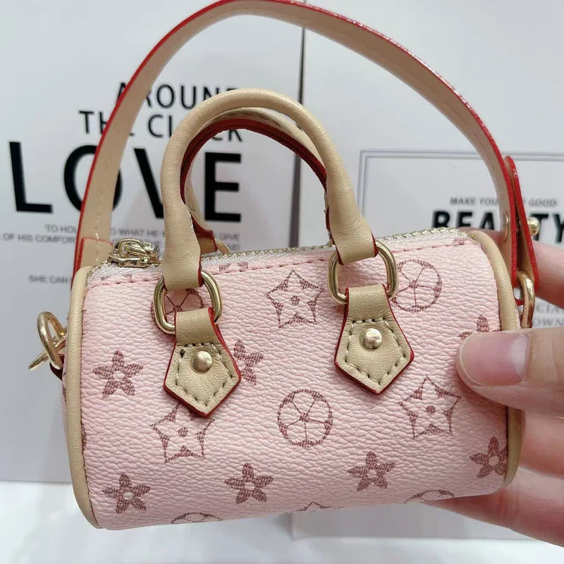 Mini Trendy Headphone Bag Keychain – Fashion Pendant Coin Pocket Red Envelope Flower Shell