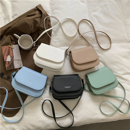 Women's Crossbody Bag – Solid Color Fashionable Retro Flipped Design, Casual and Simple Style