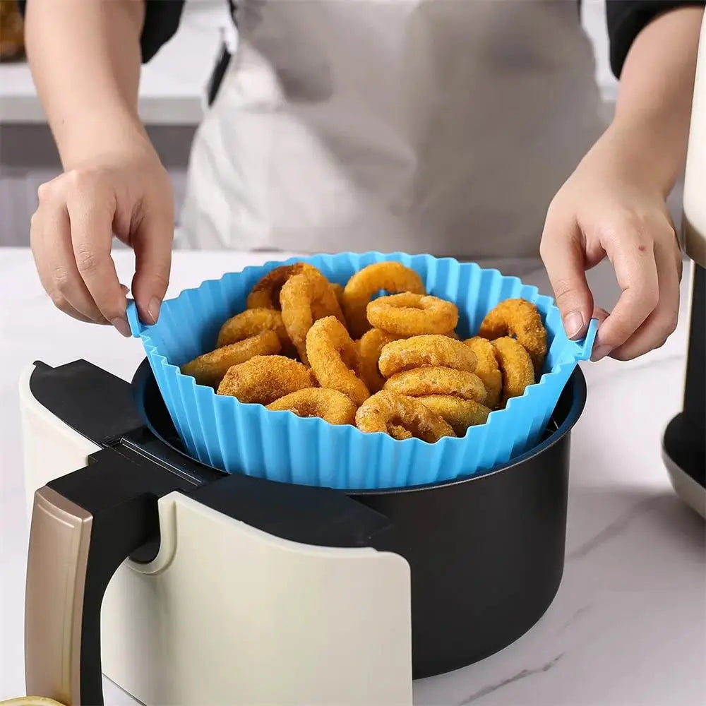 Air Fryer Silicone Baking Tray Mat - Circular, High-Temperature Resistant, Foldable Food-Grade Tray with Double Ear Handles