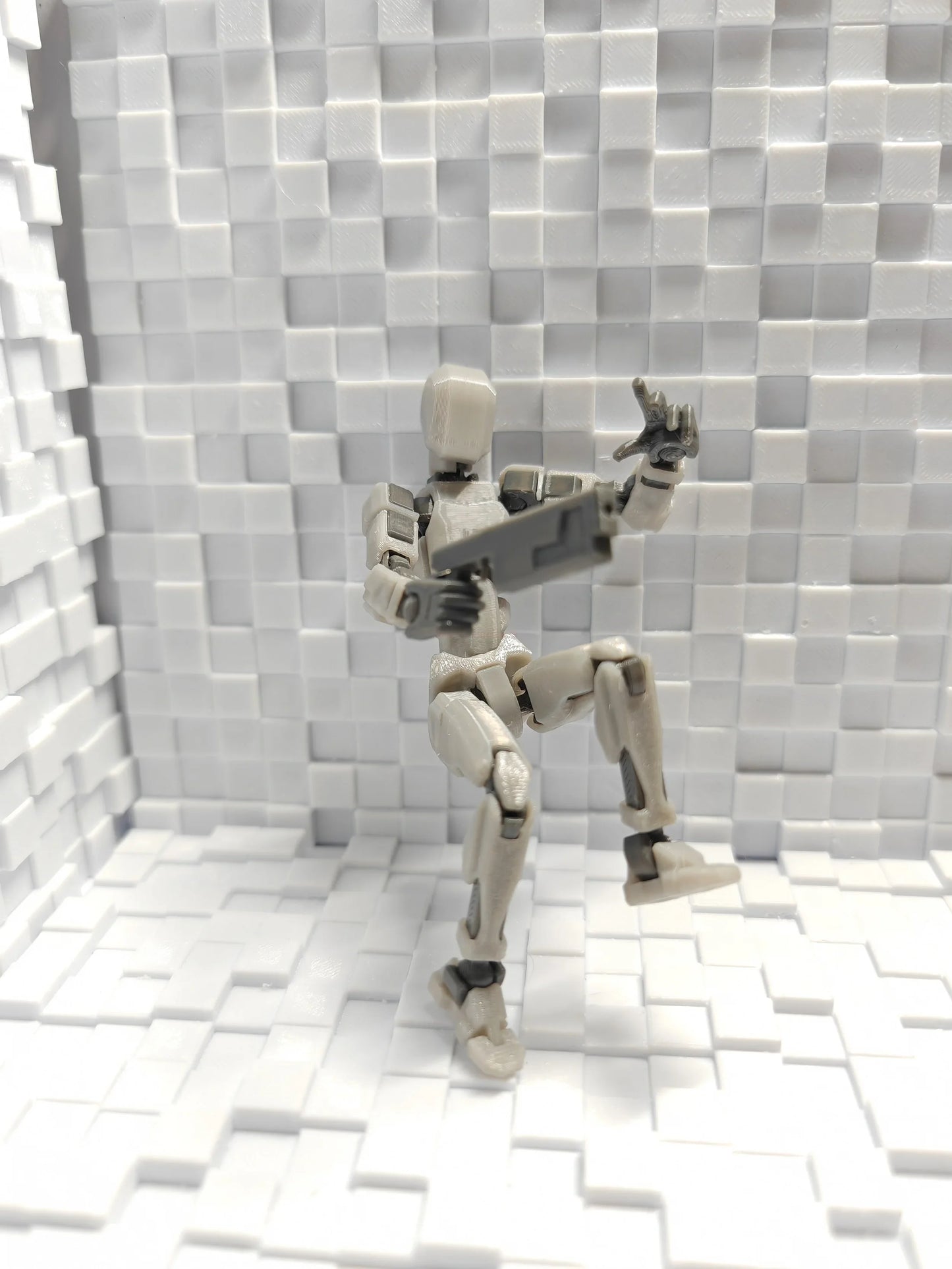 Titan 13 Action Figures – 3D Printed Multi-Jointed Movable Lucky 13 & Nova 13 Collectibles