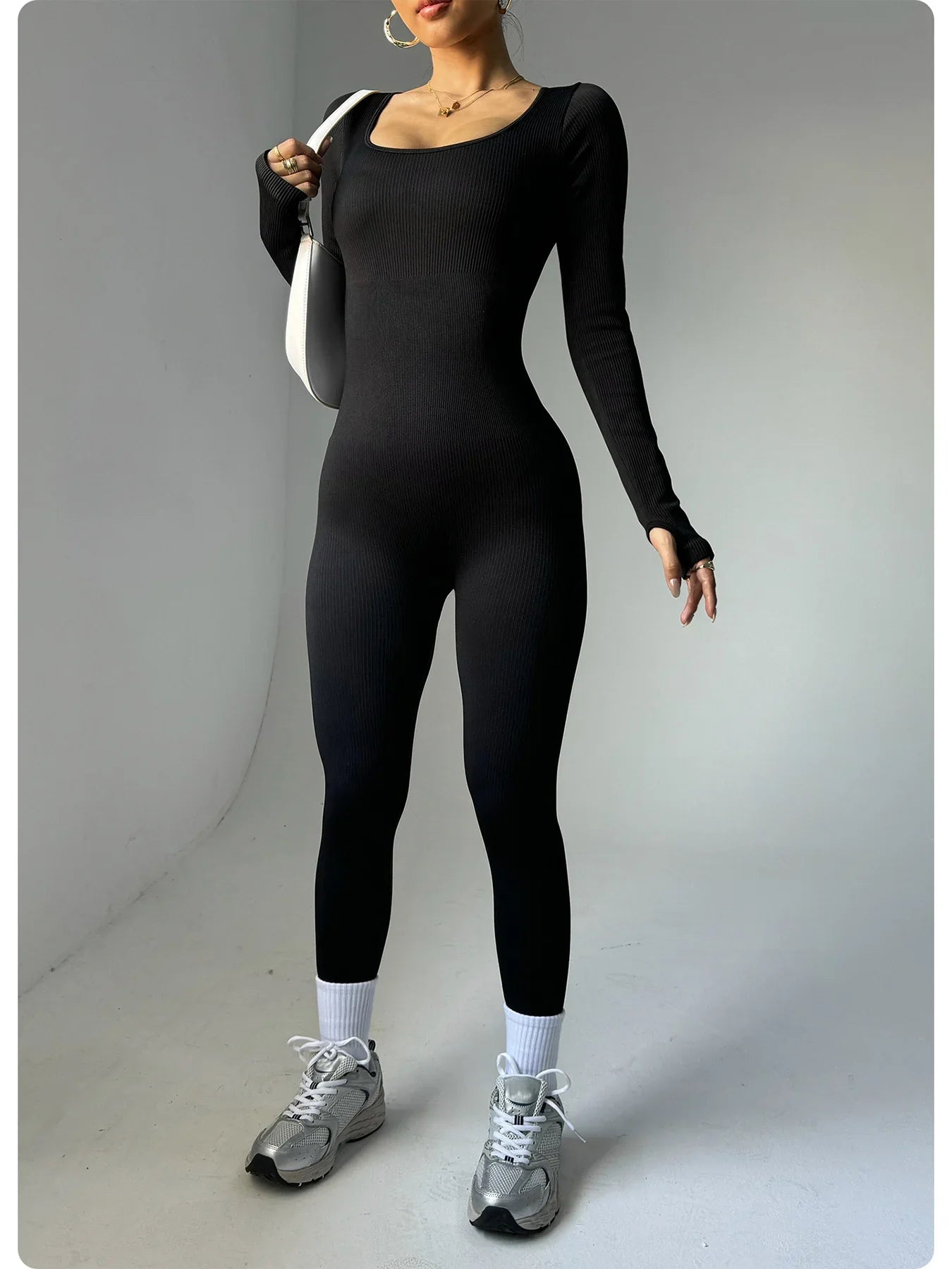 Women’s One-Piece Yoga Jumpsuit – Black Long-Sleeve Bodysuit, Sexy Streetwear & Casual Sportswear