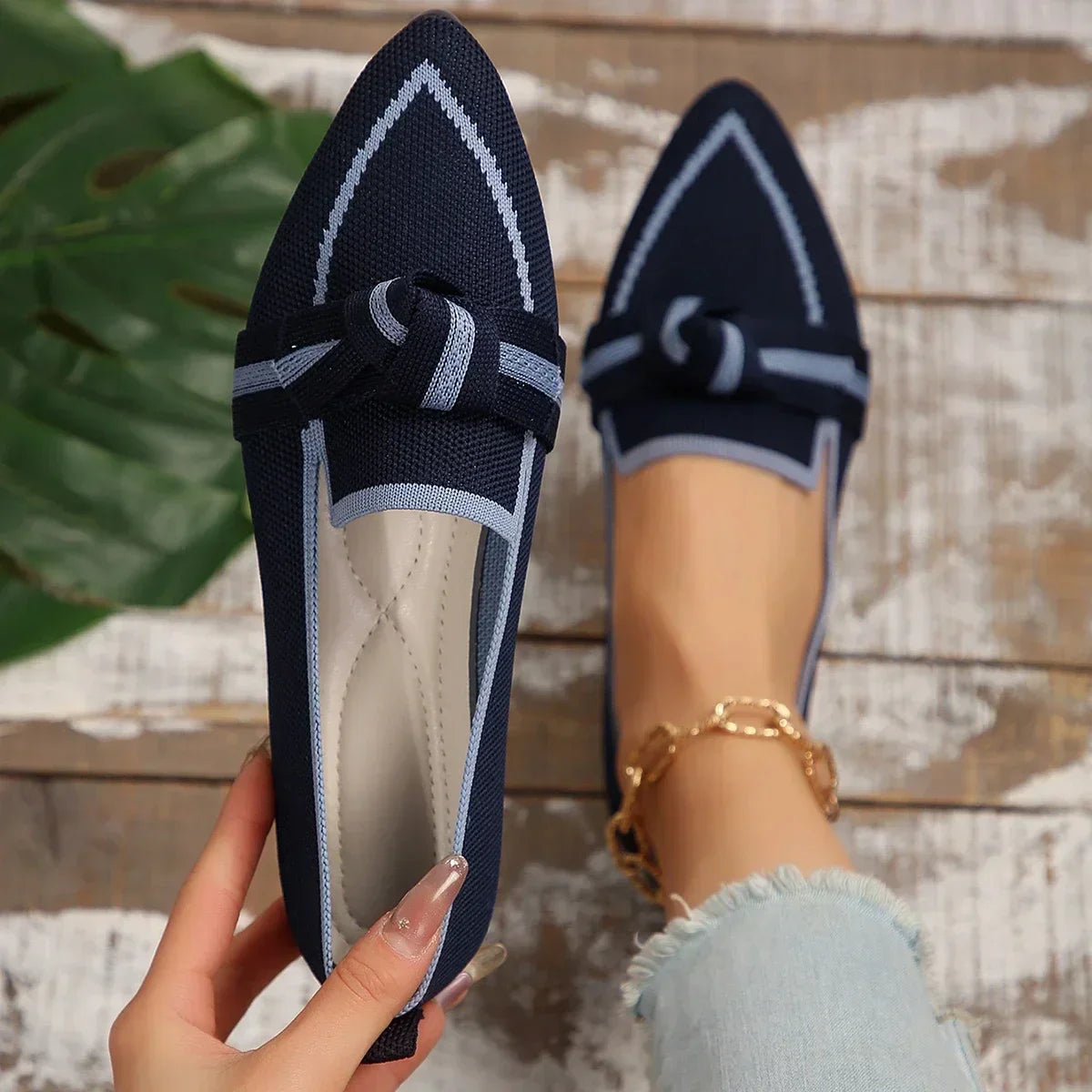 Women’s Knitted Flats 2024 – Breathable Slip-On Casual Loafers, Pointed Toe Comfortable Walking Sneakers, Solid Color Shoes