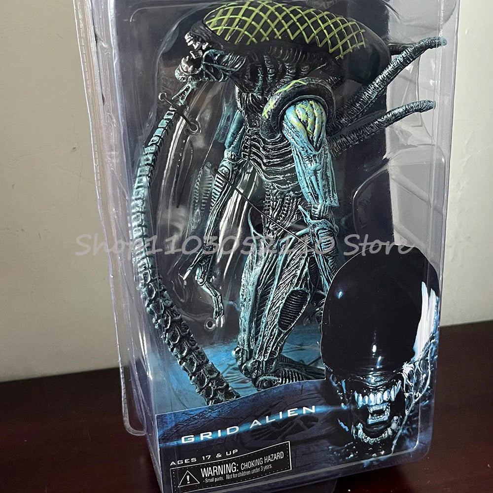 NECA Grid Warrior Xenomorph Action Figure – Alien vs Predator Collectible Toy Gift