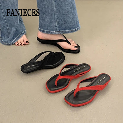 Women's Red Square-Toe Flip Flops - Low Heel Casual Summer Beach Mules
