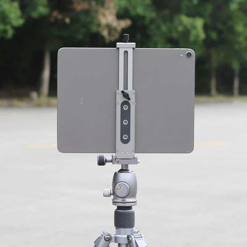 Universal Aluminum Alloy Tablet & Phone Stand – Adjustable Tripod Holder Clip for Mobile Devices