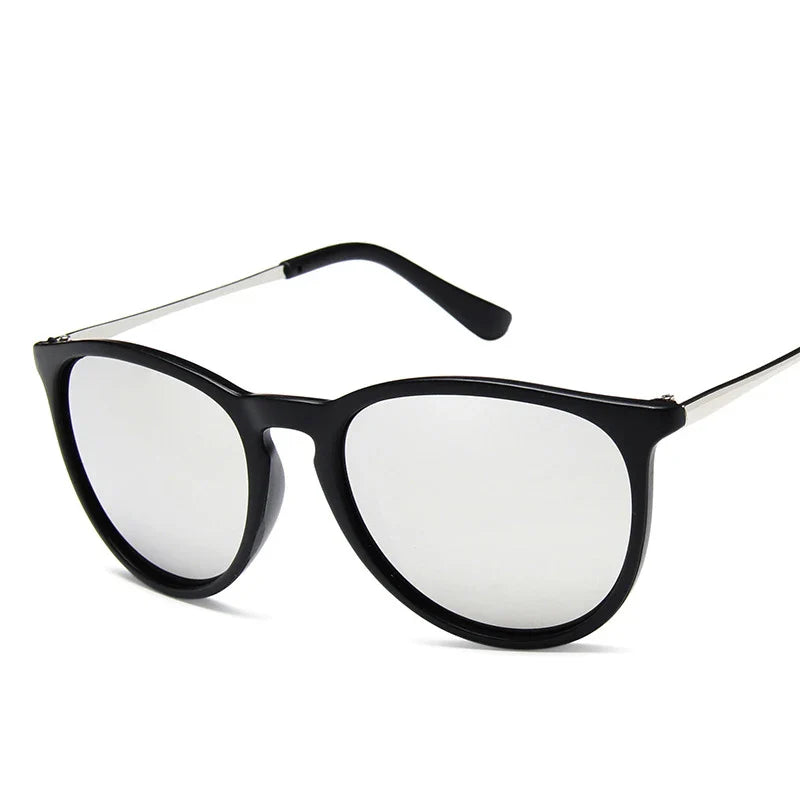 Metal Frame Vintage Round Sunglasses — Reflective UV Protection Shades for Men & Women
