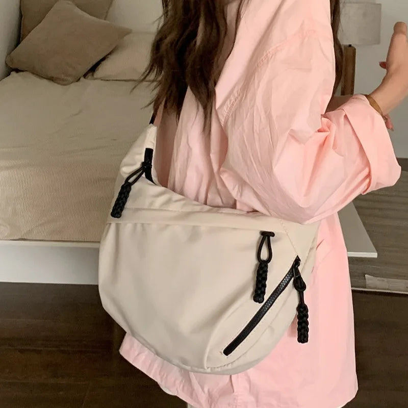 Large Capacity Nylon Crossbody Bag – Casual, Versatile Shoulder Bag for Commuting & Sports, Lightweight Hobo