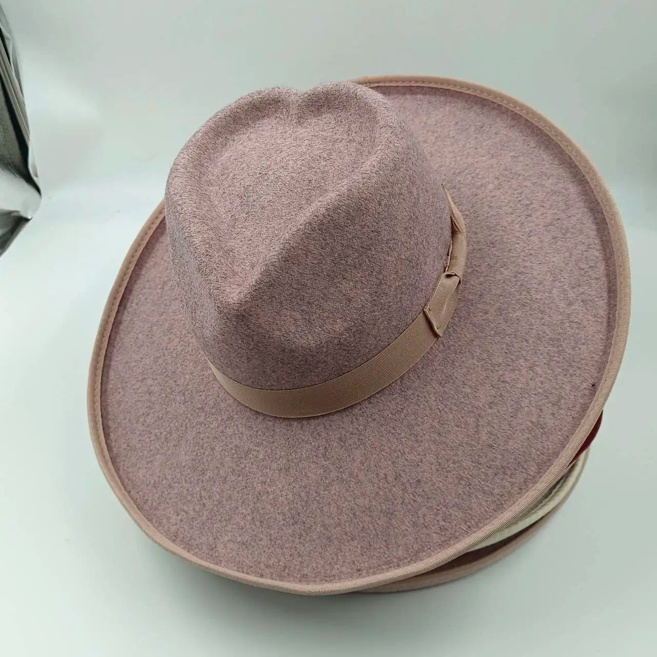 Unisex Black Fedora Hat – Wide Brim Jazz Panama Top Hat for Autumn and Winter – Classic Gentleman Style