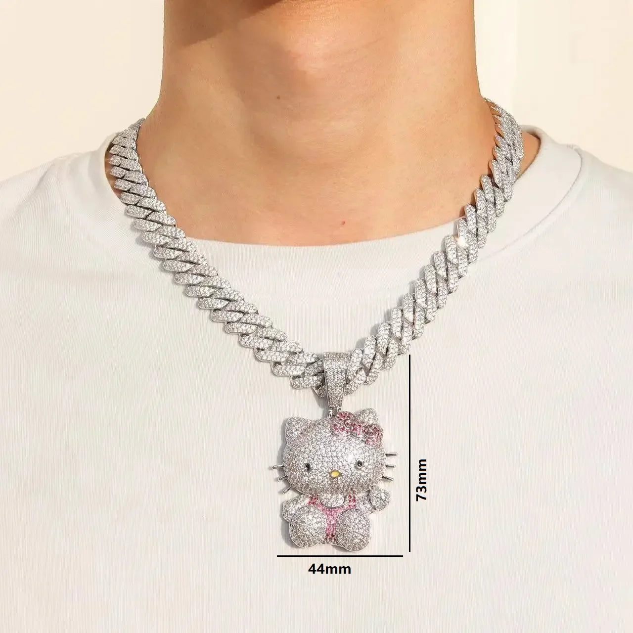 Kawaii Hello Kitty Necklace – Anime Sanrio Hip Hop Diamond Pendant with Cuba Chain, Cute Cartoon Jewelry Gift for Men & Women
