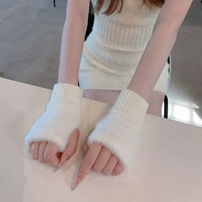 New Solid Color Plush Gloves for Women - Warm Luxury Woolen Knitted Touch Screen Half Finger Gloves for Autumn and Winter