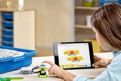 NEW WeDo 2.0 Core Set Robotics STEAM Kit – Compatible with 45300 We-Do Building Blocks, DIY Educational Toy for Christmas