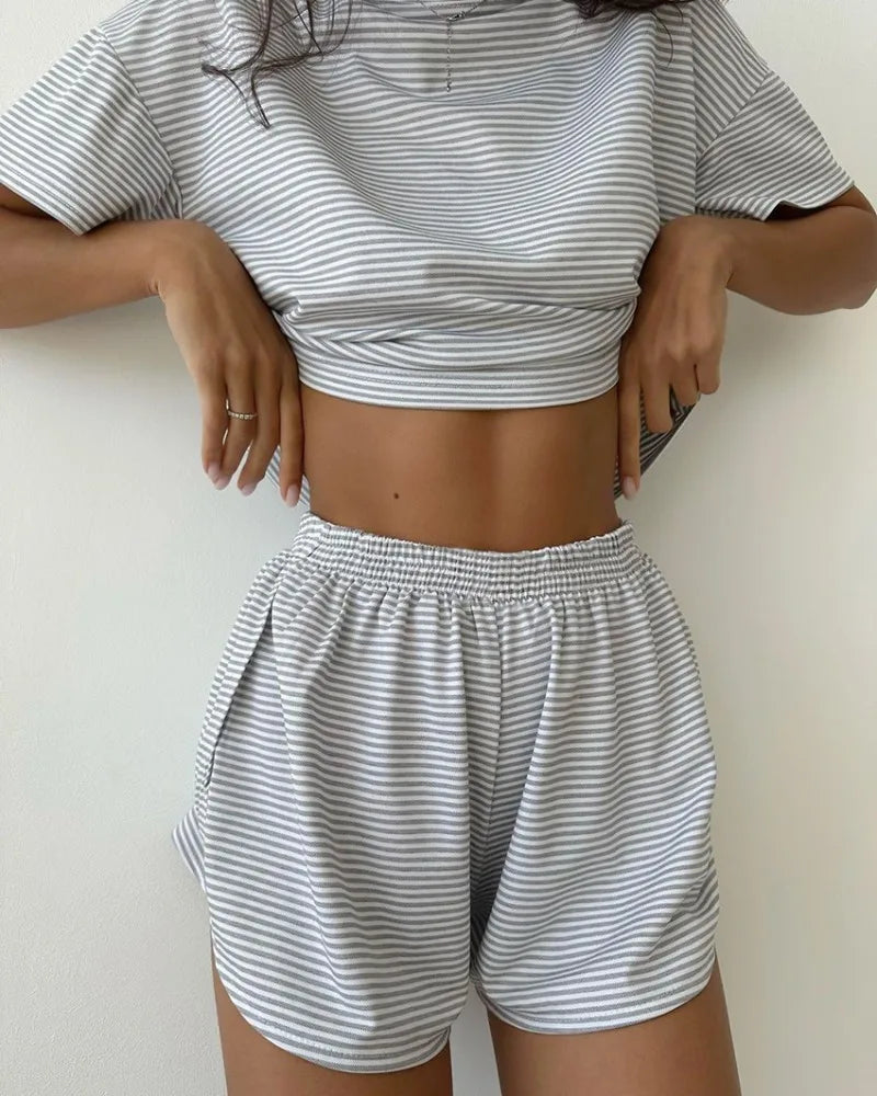 Women's Stripe 2-Piece Pajamas Set – Short Sleeve Top & Shorts Casual Sleepwear