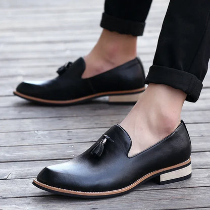 Men’s Leather Slip-On Dress Shoes – Classic Business Formal Oxford Style, Italian Design Flat Shoes for Men