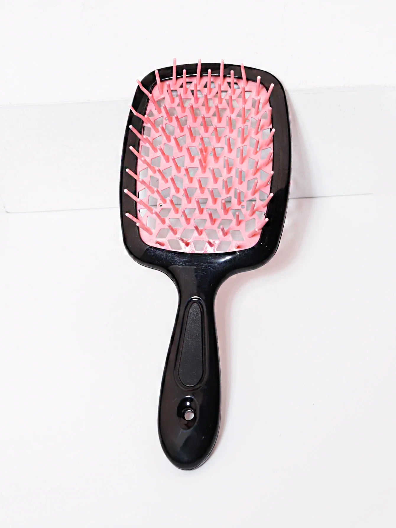 Tangled Hair Combing Massage Brush — Hollow Curly Hair Salon Brush for Real Hair & Wigs