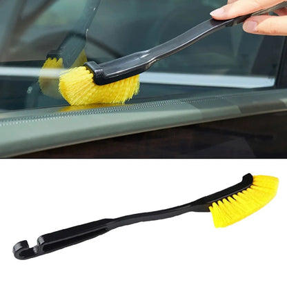Car Wheel & Tire Rim Brush — Curved, Flexible Deep Cleaning Tool for Truck and Car Wheel Hubs