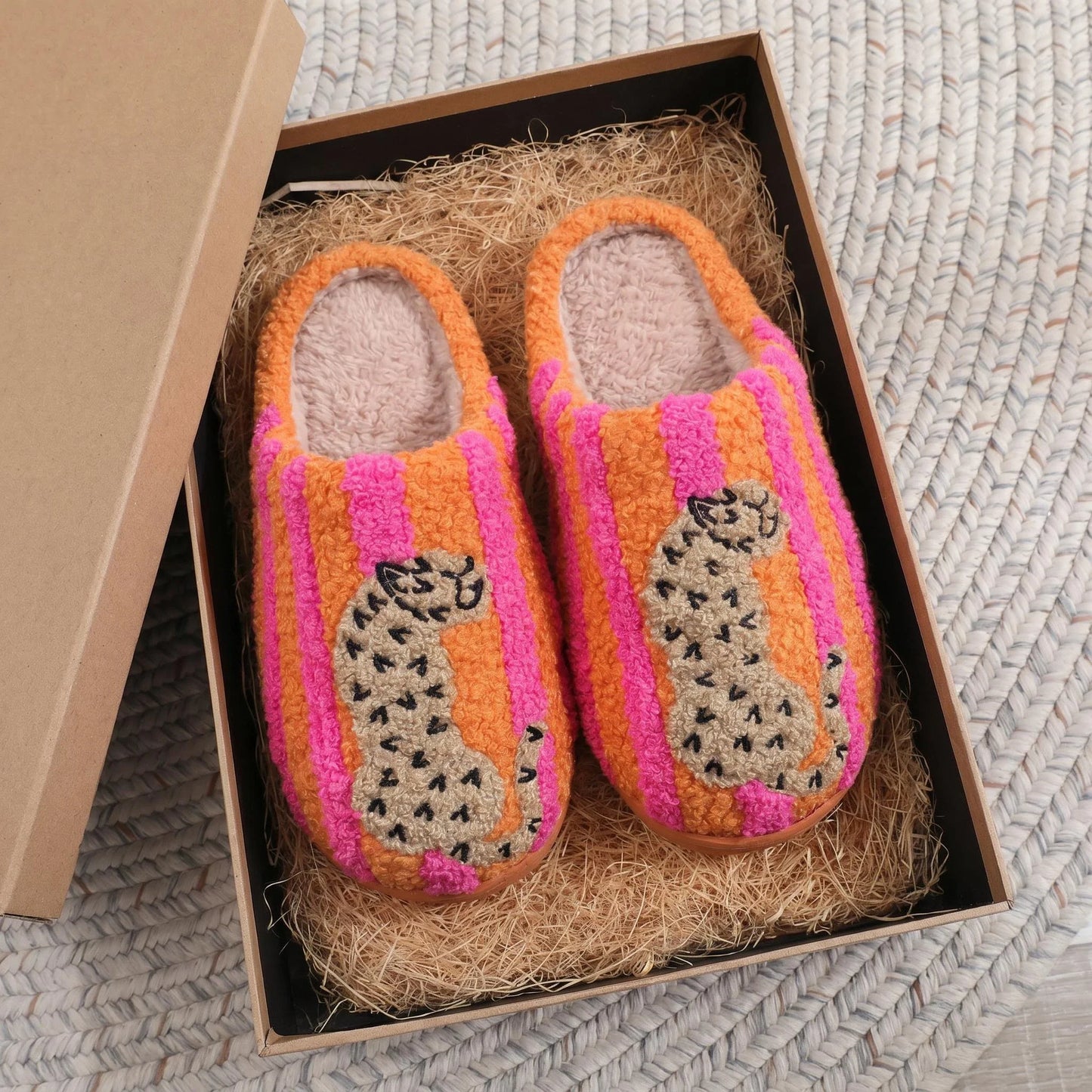 Color Block Leopard Plush Slippers - Warm Non-Slip Indoor Winter Shoes for Women & Holiday Gifts