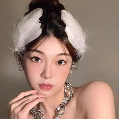 White Swan Feather Hairpin – Ballet Style Side Clip with Faux Pearl for Girls, Party & Stage Performance Accessories