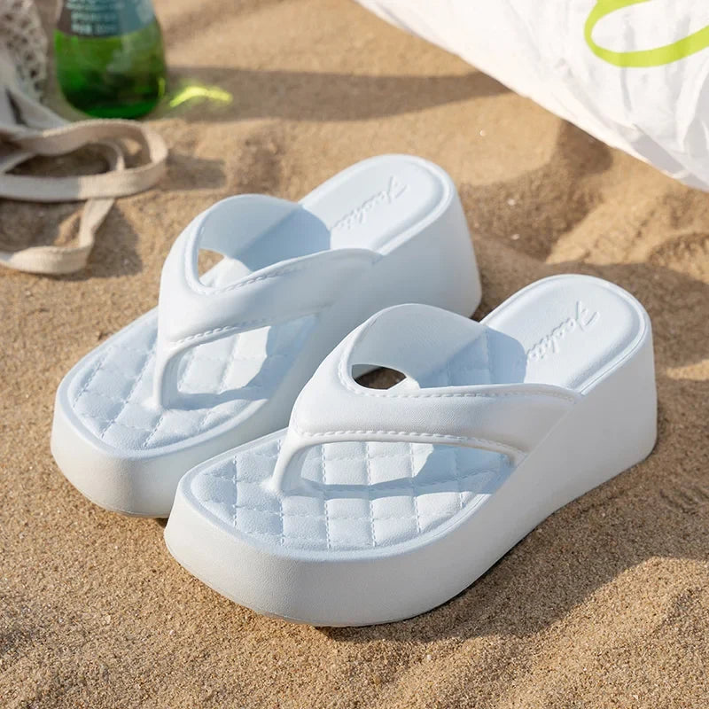 Fashion Clip Toe Chunky Platform Slippers - Women’s Summer EVA Wedge Beach Flip Flops