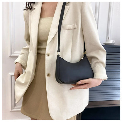 Fashionable Women's Underarm Bag – Stylish and Trendy Handbag