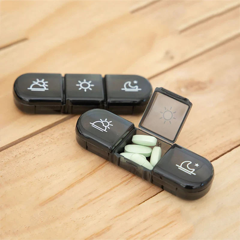 Weekly Pill Organizer – 21/3 Grid Black Plastic Medicine Storage Box, Portable Pill Case