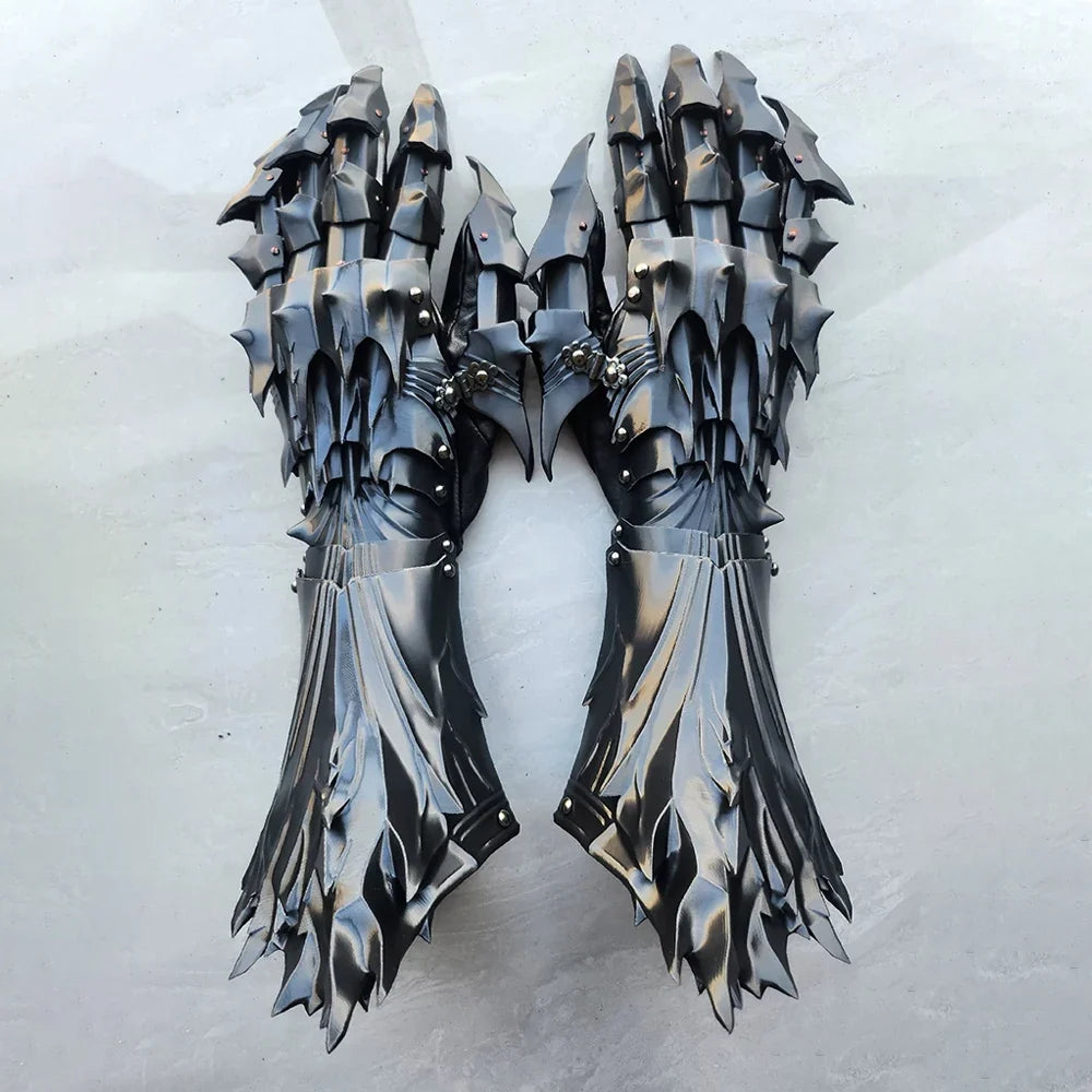 3D Printed Dragon Cosplay Gloves - Customizable Silk PLA Prop Gloves for Boys