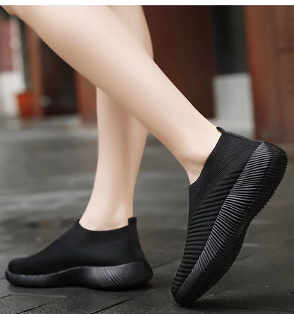 Women’s Slip-On Sock Sneakers – Breathable Flat Casual Vulcanized Sports Shoes Zapatillas
