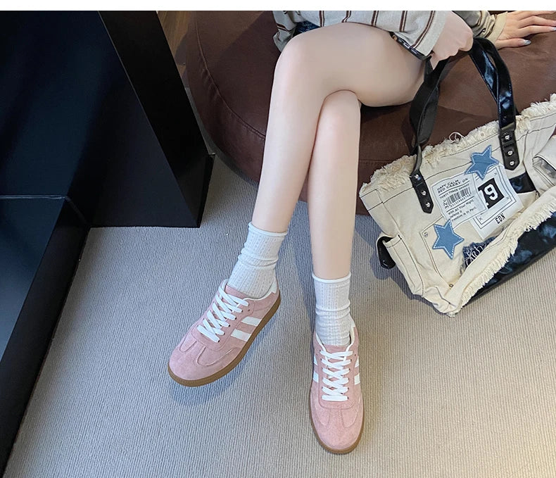 Women’s Casual Lace-Up Shoes | Lightweight Anti-Slip Flat Sneakers for Outdoor Walking