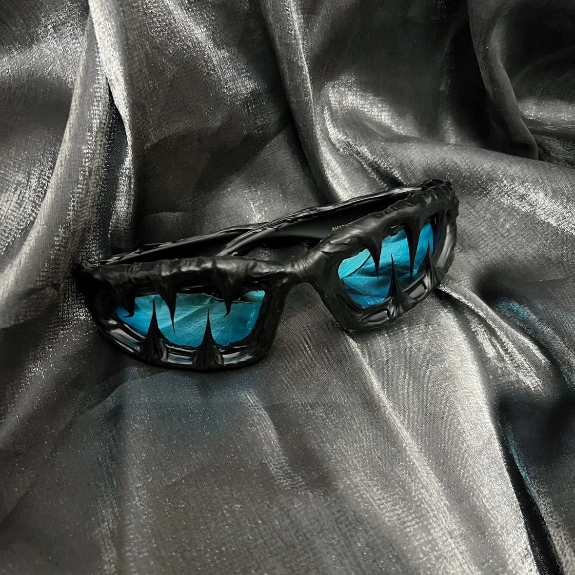 Hot Brteam Drip Glue Handmade Venom Sunglasses – Cool Street Style Unisex Sunglasses, Personalized Gifts for Rappers