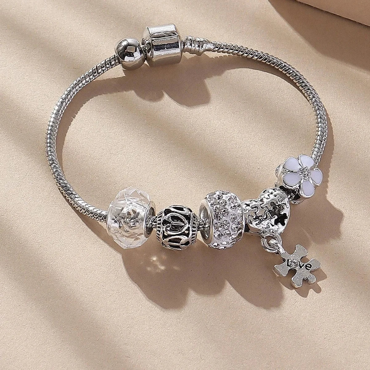 Women's Fashion Beaded Love & Family Bracelet – Multi-Element Jewelry Accessories for Daily Wear, Parties & Holiday Gifts