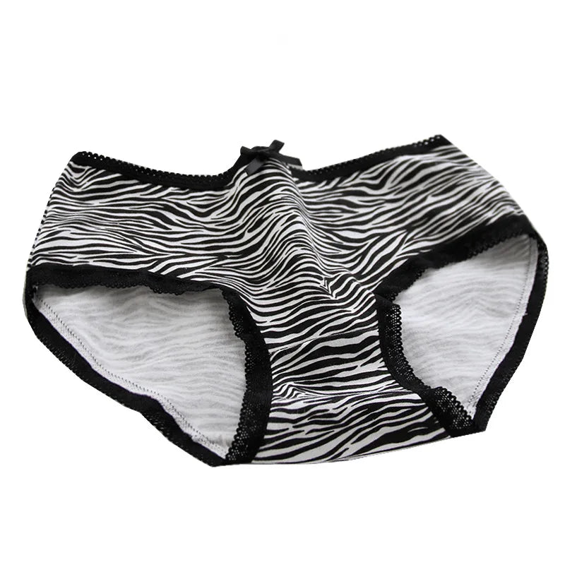 3 Pcs Women’s Cotton Panties Set - Seamless Soft Mid-Waist Black Briefs Skin-Friendly Female Lingerie Underwear
