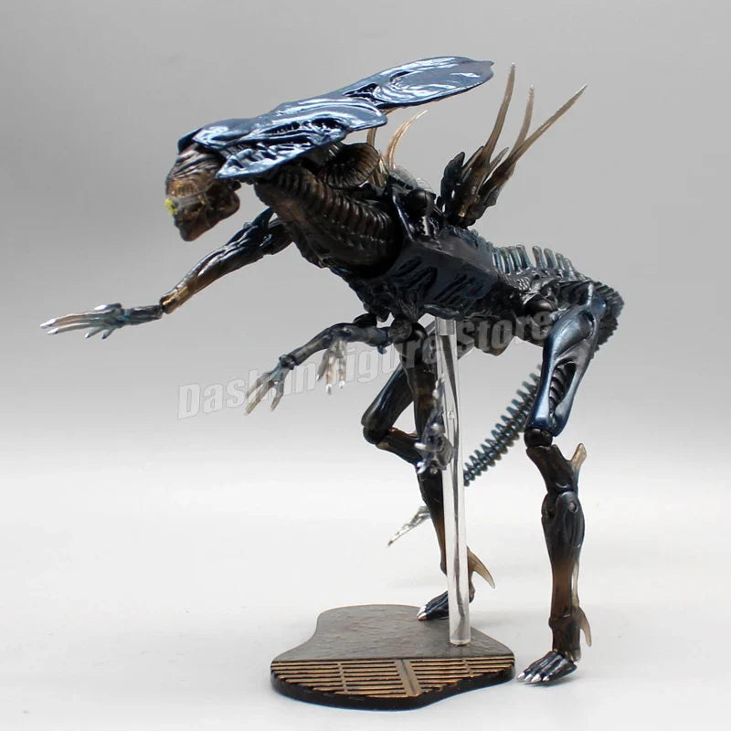 Yamaguchi Alien vs. Predator Action Figure #018 – 20cm Xenomorph Alien Queen PVC Collectible Toy